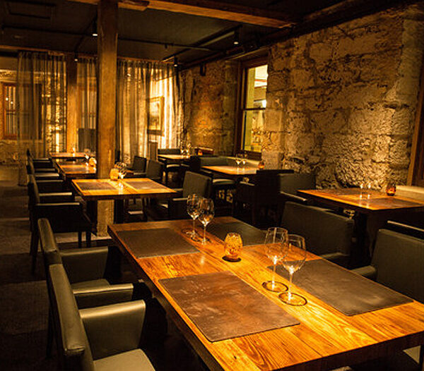 The Henry Jones Art Hotel