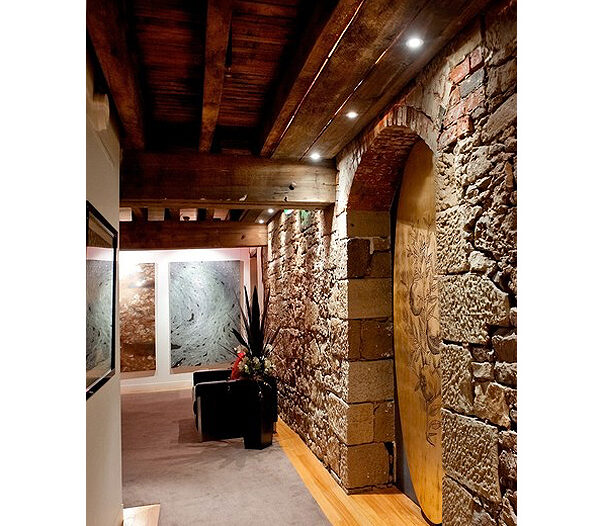 The Henry Jones Art Hotel