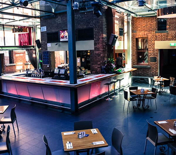 Royal Melbourne Hotel - Large CBD